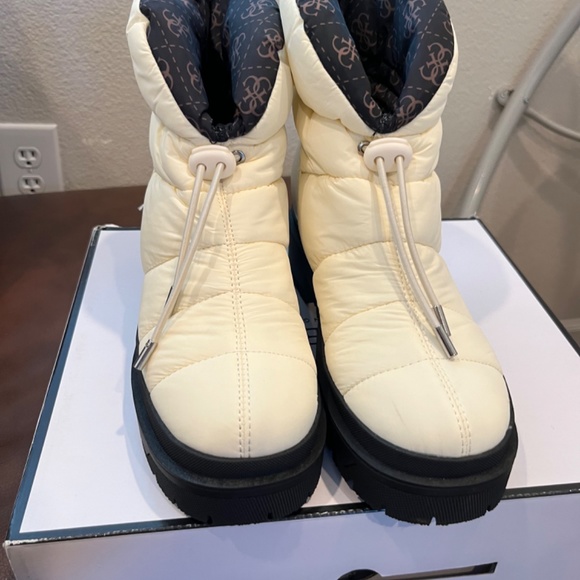 Guess boots - Picture 7 of 7